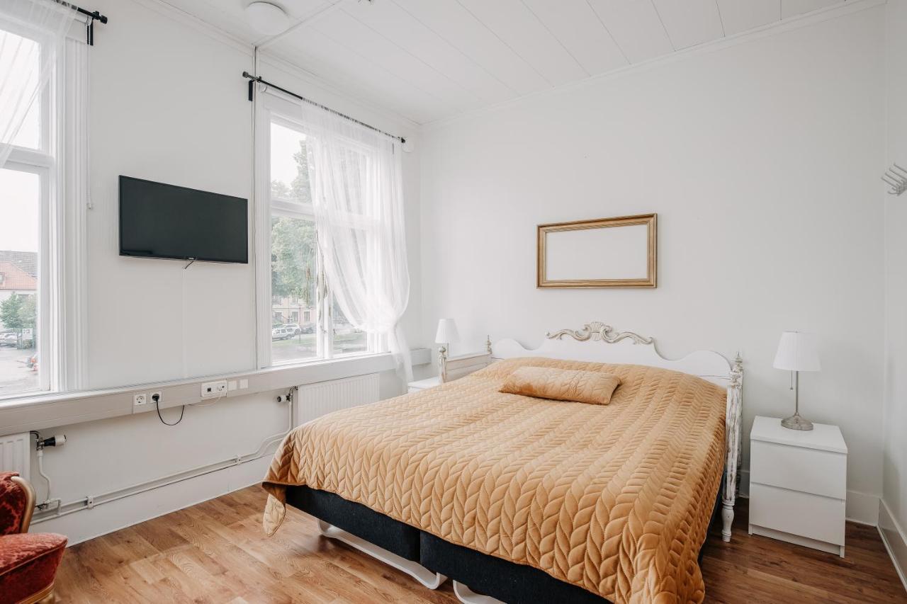 Jaernvaegshotellet B&B Skara község Kültér fotó