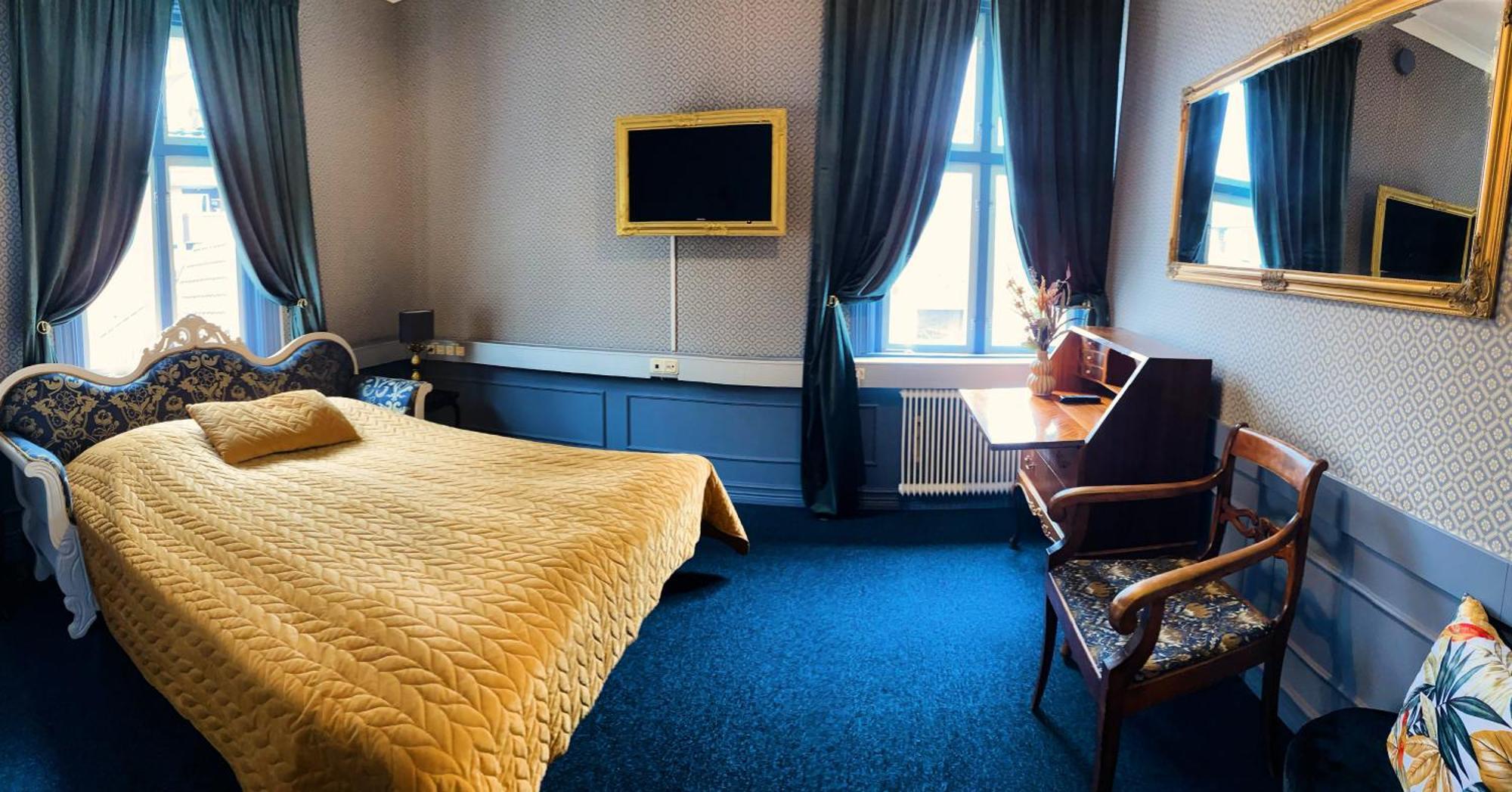 Jaernvaegshotellet B&B Skara község Kültér fotó
